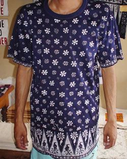 t-shirt batik
