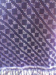 kijing miring batik scarf