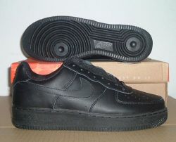Nike AF1,