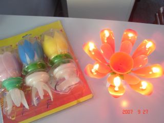 FLOWER MUSIC CANDLES
