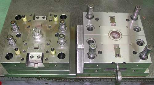 Cap injection mold