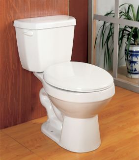 Maverick Water Closet