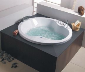 Massage bathtub RH-52 