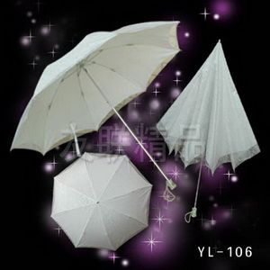 three folding light umbrella 