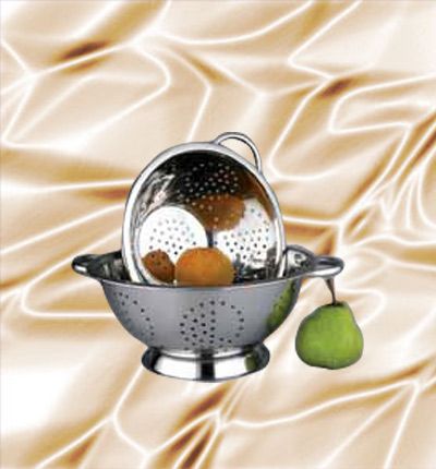 Stainless Steel Deep Colanders by Gunjan Kitchenware