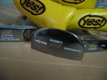 Yes putter