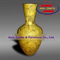 Lacquer Vase With Eggshell Outside Bamboo vase