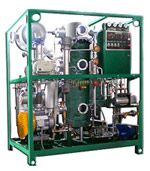 Deep vacuum oil purification system