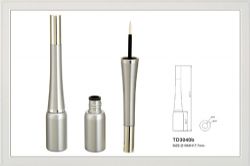 Eyeliner bottles