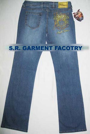 sell apple bottoms jeans