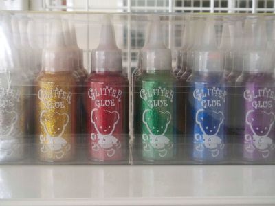 glitter glue