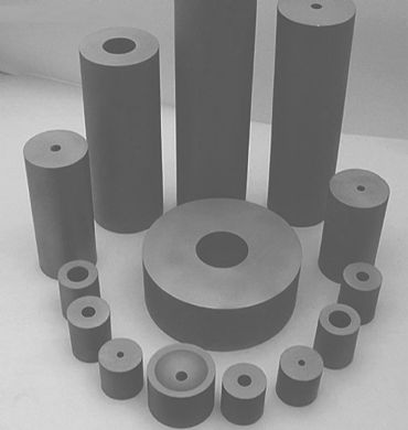 Tungsten carbide die