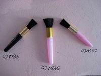 cosmetic brush 