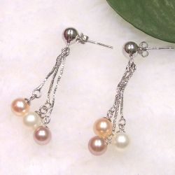 freshwater pearl earring