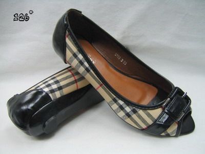 hot free ship BURBERRY SLIPPERS