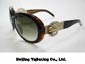 Gucci sunglass