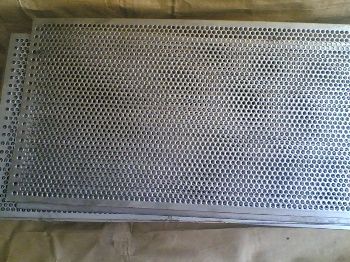 Perforated Plate Screen