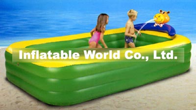 Inflatable rectangular pool