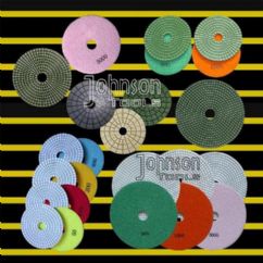 Wet polishing pad