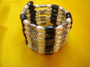 Magnetic bracelet
