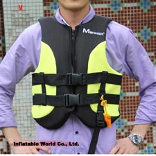 Floating vest