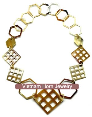 Horn Necklace