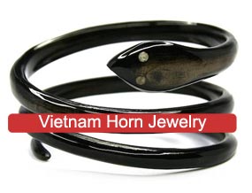 Natural Horn Bangle