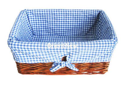 Small wicker baskets