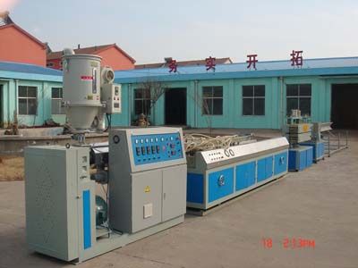 plastic machinery 