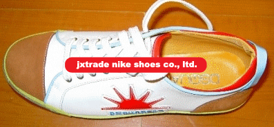 sell tennis shoes running shoes basketball shoes 