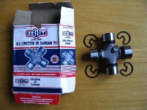 auto parts,universal joint,drive shaft and bearngs