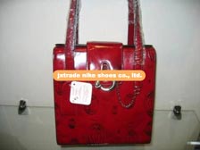 sell luggages travel bags handbags wallets suitcases briefcases