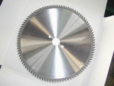 T.C.T. circular tipped saw blade