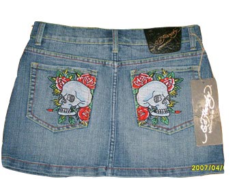 primp vest and t shirt