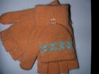 knitted gloves