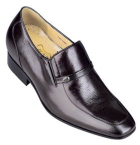 Height increasing dress shoes