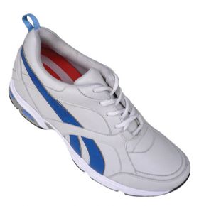 Height increasing sports shoes