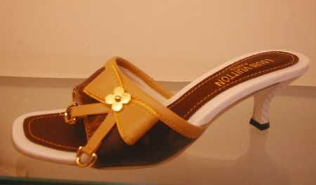 sell the clear jordan 11 