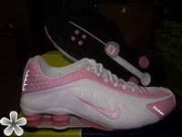 women nike r4 shoes